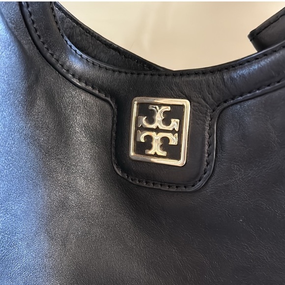 Tory Burch Black Leather Shoulder Bag - Picture 3 of 5